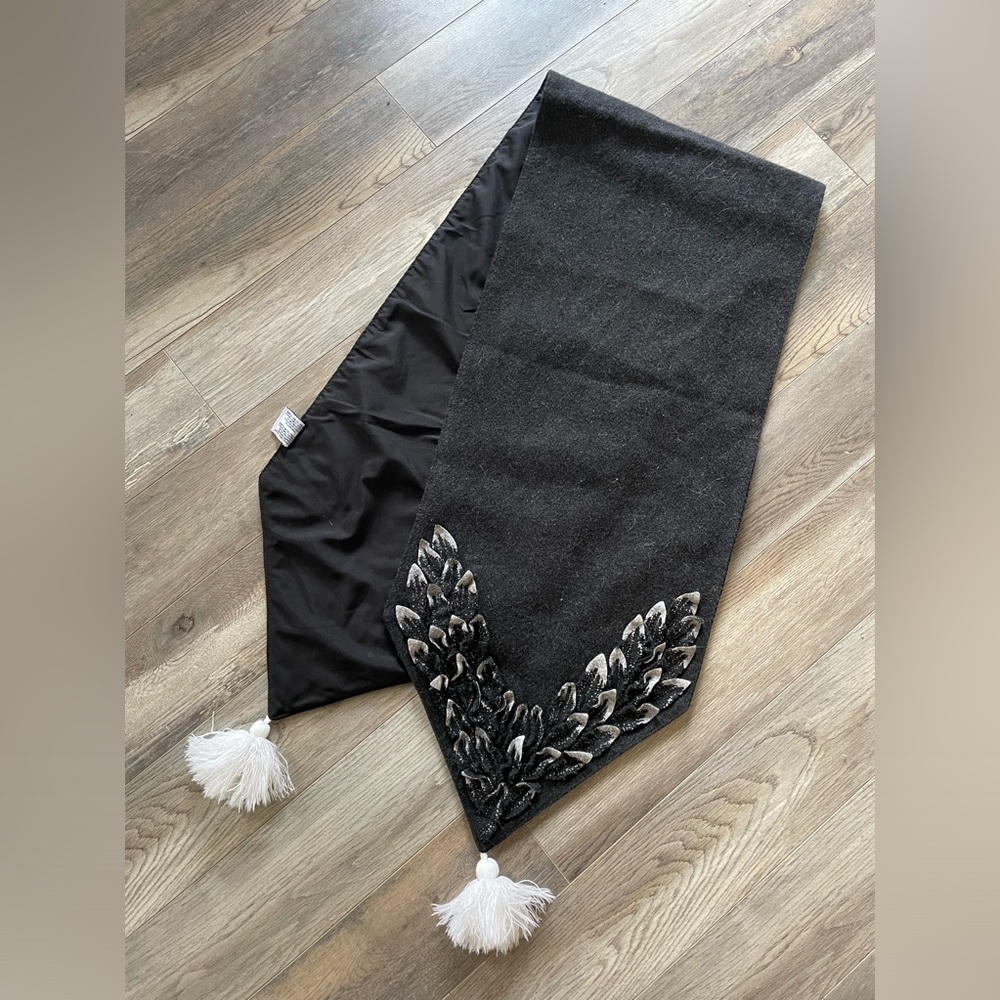 CLOTH | Table runner